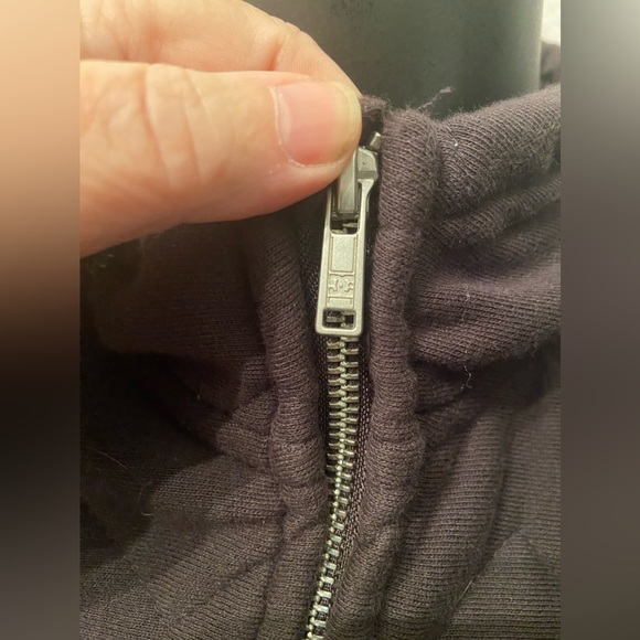 DC Shoes Black Quilted Hoodie Jacket - Picture 7 of 11